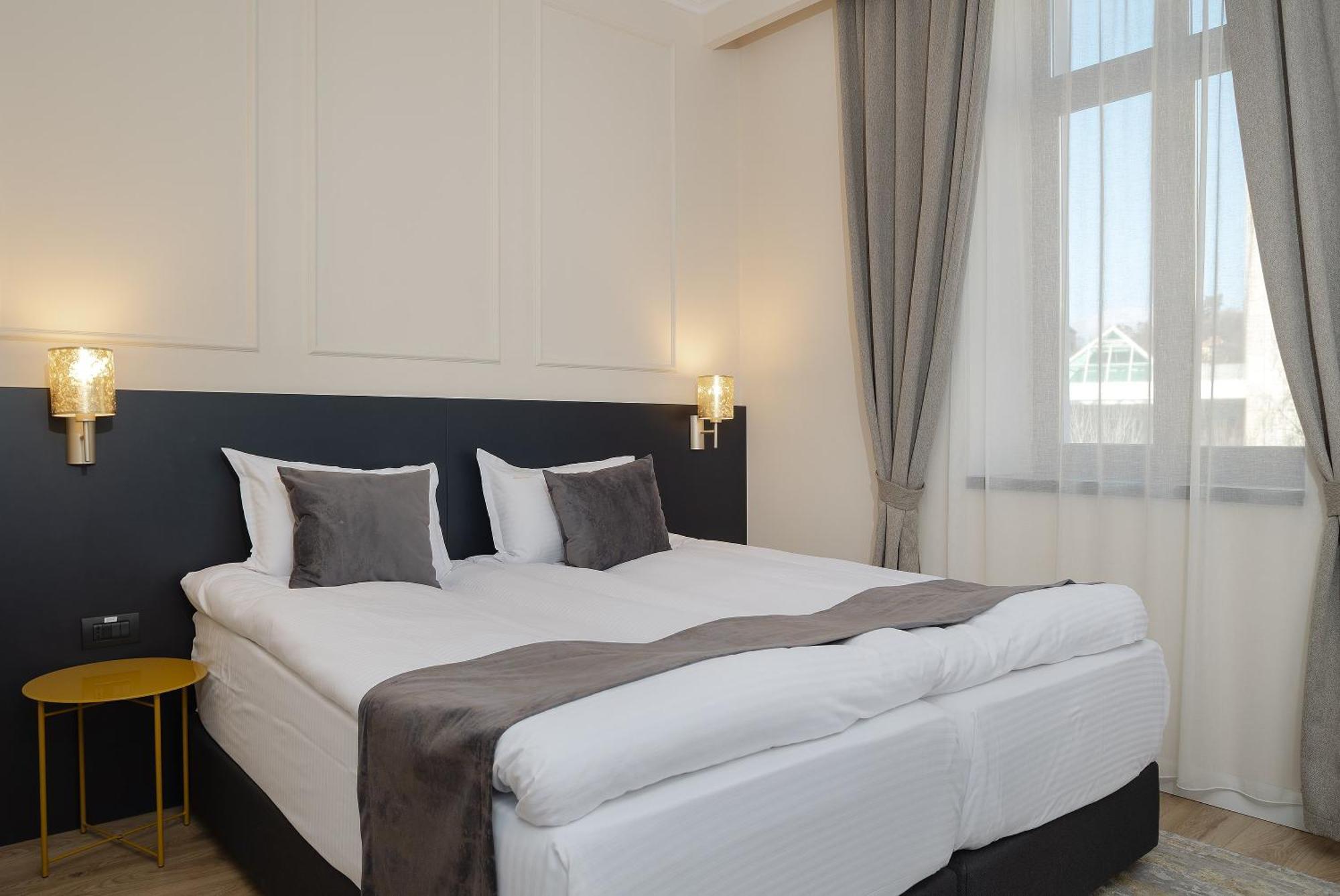 Hotel Atria Braşov Eksteriør billede